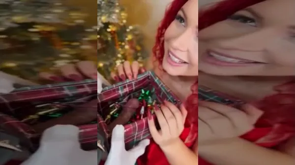 YourLilAngelMia xxx fututa de sarbatorile de iarna de mos craciun