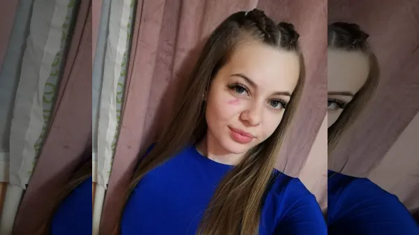 Unguroaica  bruneta sexy si frumoasa se fute cu pula groasa