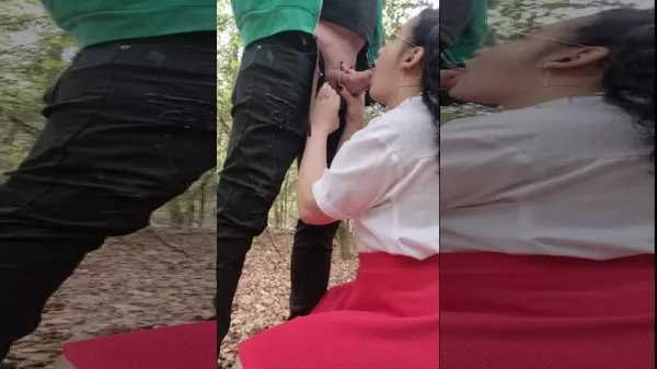 Pizda tocilara cu ochielari adora sa suga pula si sa faca sex in natura in padure